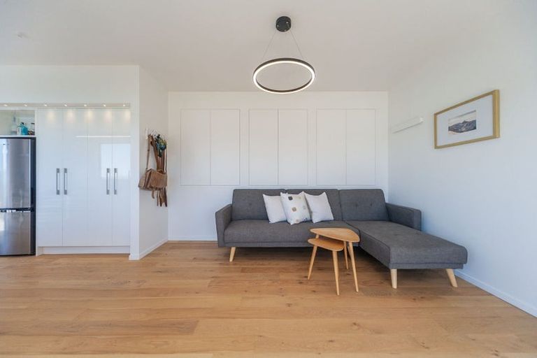 Photo of property in 34 Robieson Street, Roseneath, Wellington, 6011