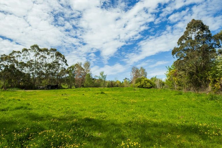 Photo of property in 10 Permin Road, Tasman, Upper Moutere, 7173