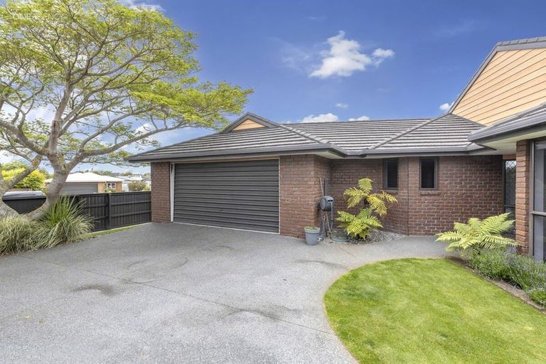 Photo of property in 14 Mcdougal Place, Kaiapoi, 7630