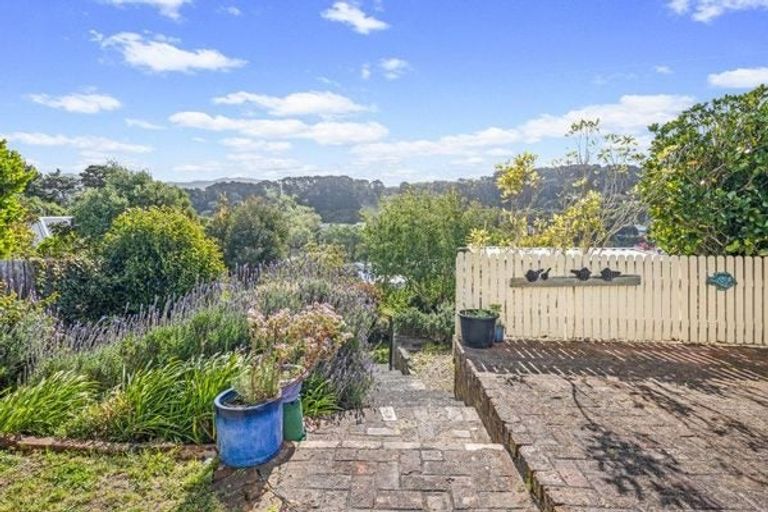 Photo of property in 72 Overtoun Terrace, Hataitai, Wellington, 6021