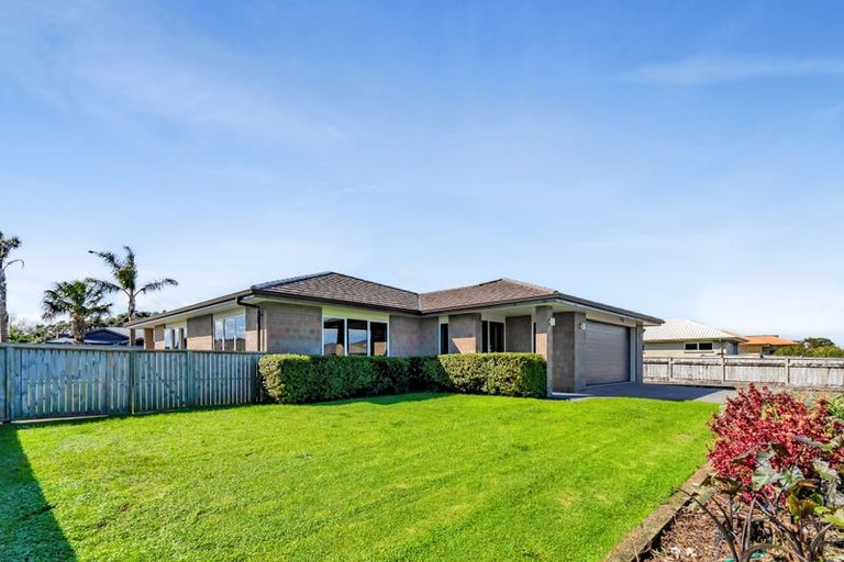 Photo of property in 112 Wills Road, Bell Block, New Plymouth, 4312