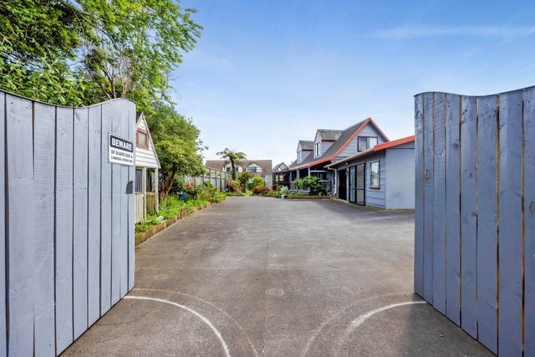 Photo of property in 16 Ropata Street, Hawera, 4610