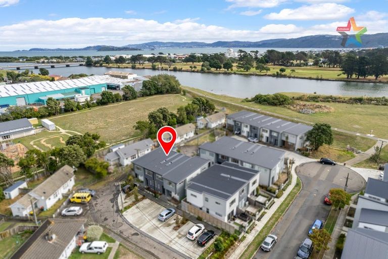 Photo of property in 23b Barber Grove, Moera, Lower Hutt, 5010