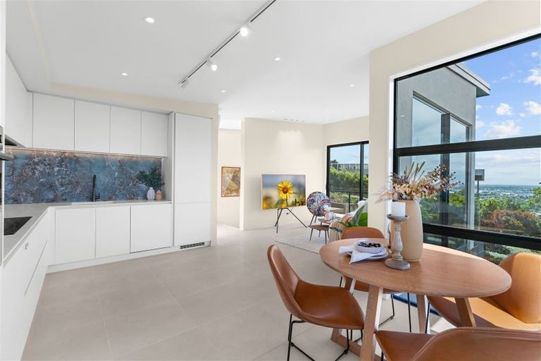 Photo of property in 6a Millhill Lane, Huntsbury, Christchurch, 8022