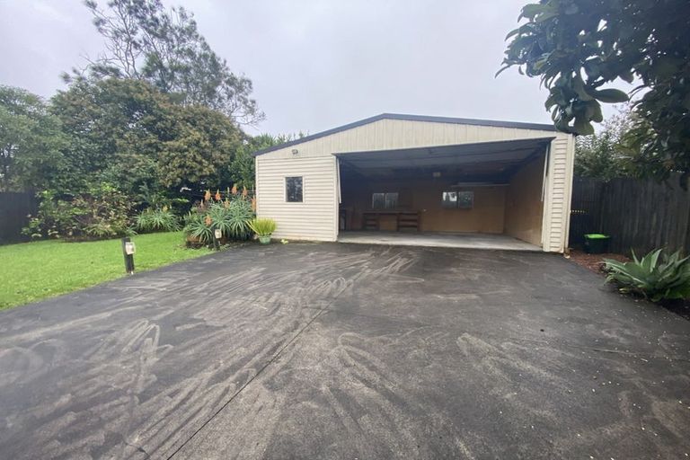 Photo of property in 4 Trojan Crescent, New Lynn, Auckland, 0600