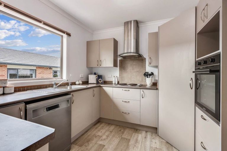 Photo of property in 16 Kedge Drive, Mangawhai, 0505