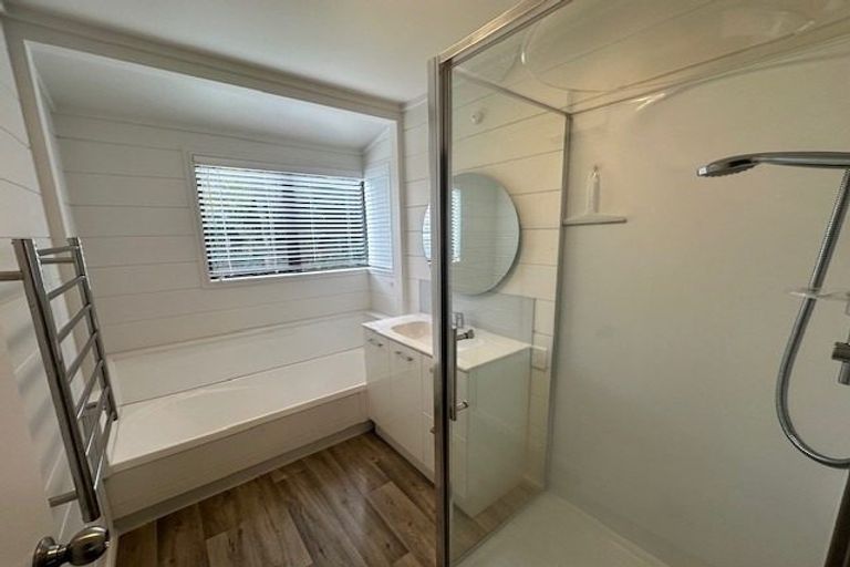 Photo of property in 269 Lamb Street, Leamington, Cambridge, 3432