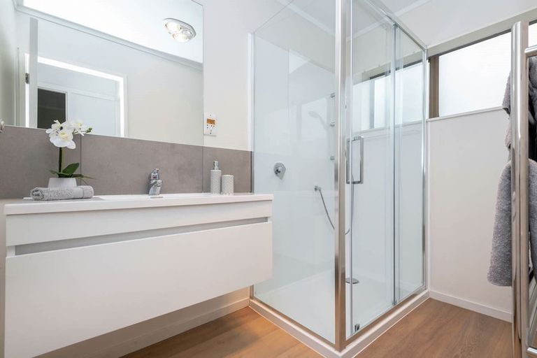 Photo of property in 2/63 Butley Drive, Farm Cove, Auckland, 2012