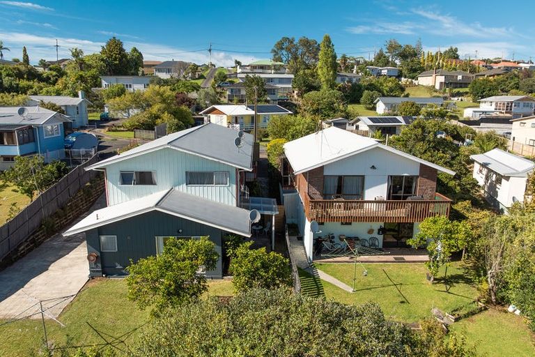 Photo of property in 15 Raewyn Street, Morningside, Whangarei, 0110