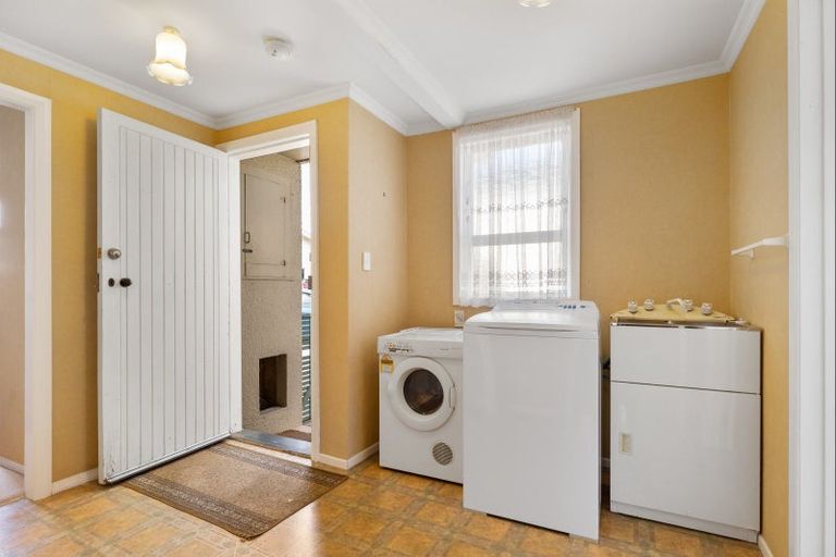 Photo of property in 9 York Street, Levin, 5510