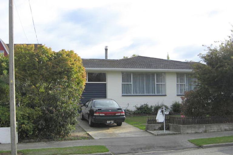 Photo of property in 17 Oxford Street, Holmes Hill, Oamaru, 9401