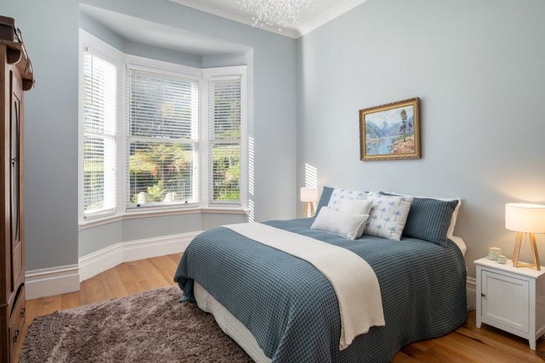 Photo of property in 5 Taranaki Street, Picton, 7220