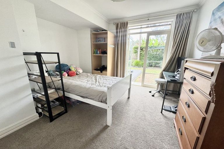 Photo of property in The Georgian, 2/8 Sidmouth Street, Mairangi Bay, Auckland, 0630