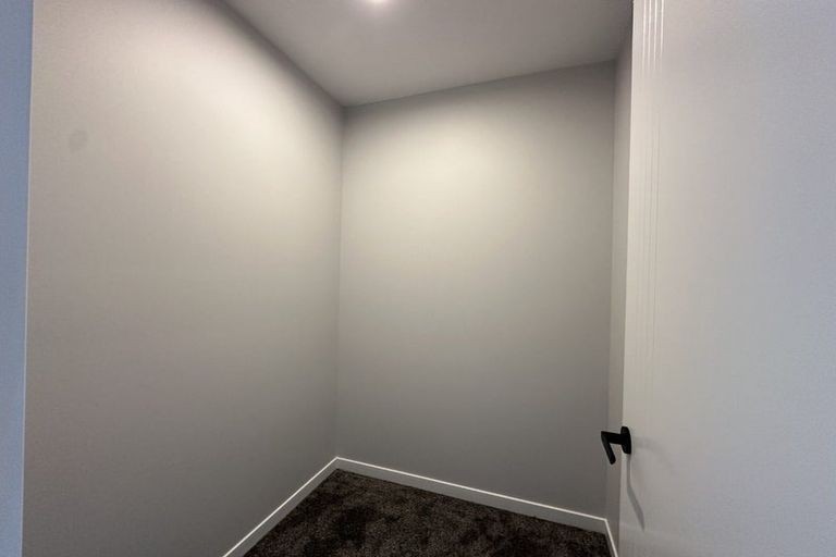 Photo of property in 25 Yellow Pear Lane, Karaka, 2578