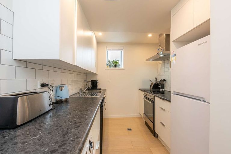 Photo of property in Quantum On Thorndon Quay, 4/163e Thorndon Quay, Pipitea, Wellington, 6011