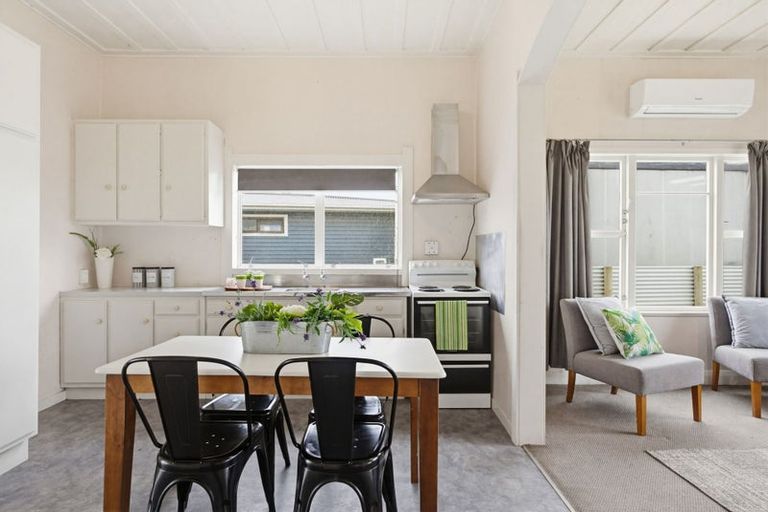 Photo of property in 255 Lytton Road, Elgin, Gisborne, 4010