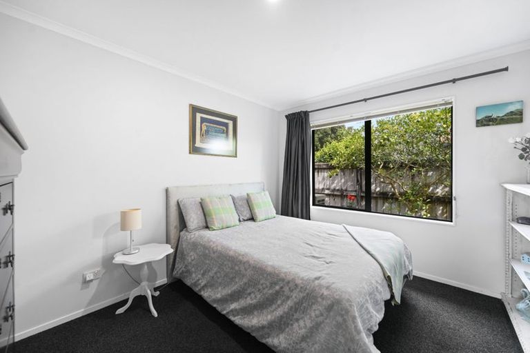 Photo of property in 27 Saint James Drive, Huntington, Hamilton, 3210