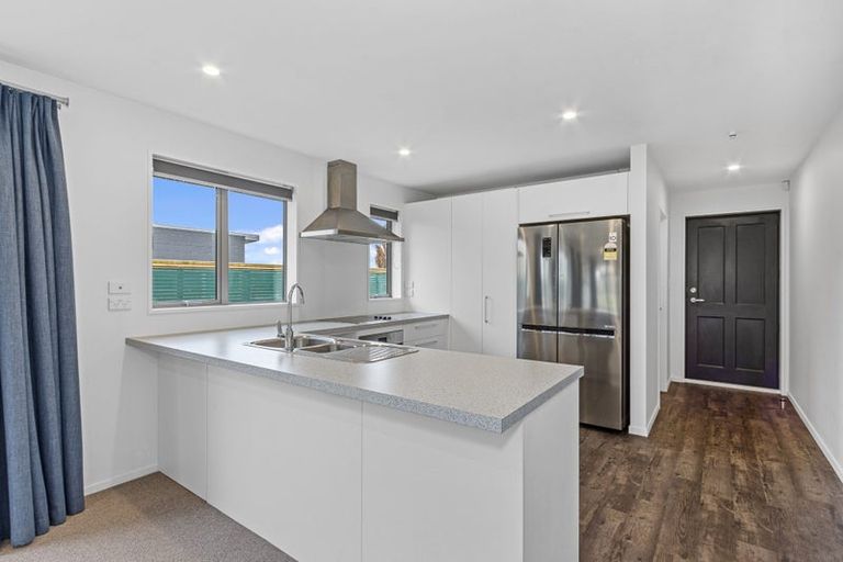 Photo of property in 11 Caulfield Avenue, Halswell, Christchurch, 8025