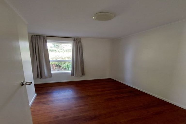 Photo of property in 63 Manuka Road, Bayview, Auckland, 0629