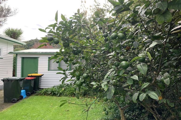 Photo of property in 11 Beaumont Avenue, Alicetown, Lower Hutt, 5010