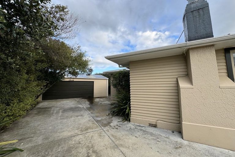 Photo of property in 1 Van Asch Road, Haumoana, 4102