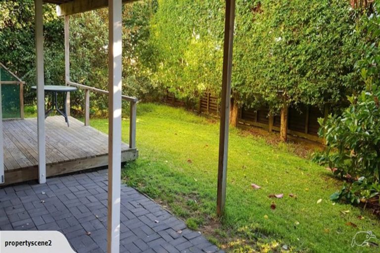 Photo of property in 18 Carnarvon Avenue, Glendowie, Auckland, 1071