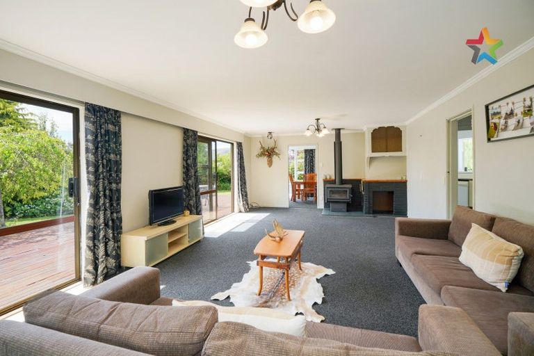 Photo of property in 3233 Wreys Bush-mossburn Road, Mossburn, Lumsden, 9792