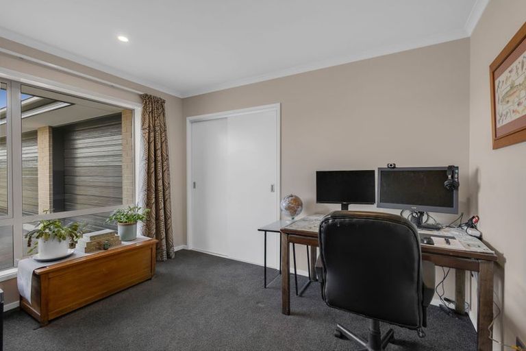 Photo of property in 15 Broomleigh Drive, Rolleston, 7615