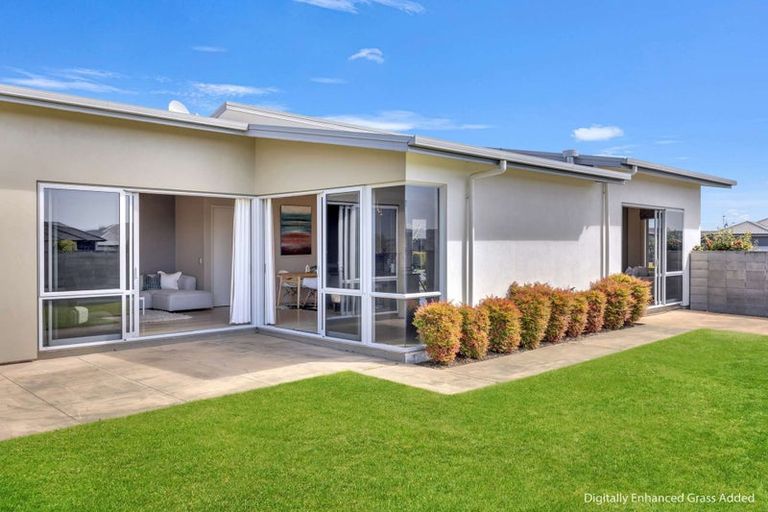 Photo of property in 129 Victory Drive, Wharewaka, Taupo, 3330