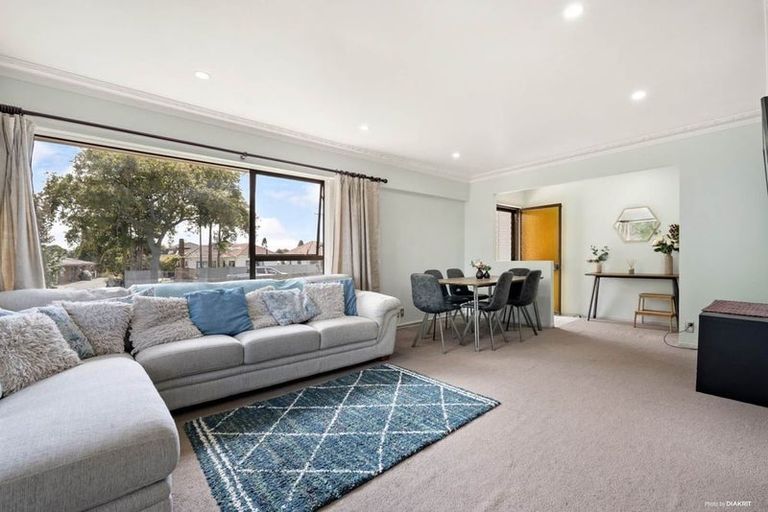 Photo of property in 1/53 Landscape Road, Papatoetoe, Auckland, 2025