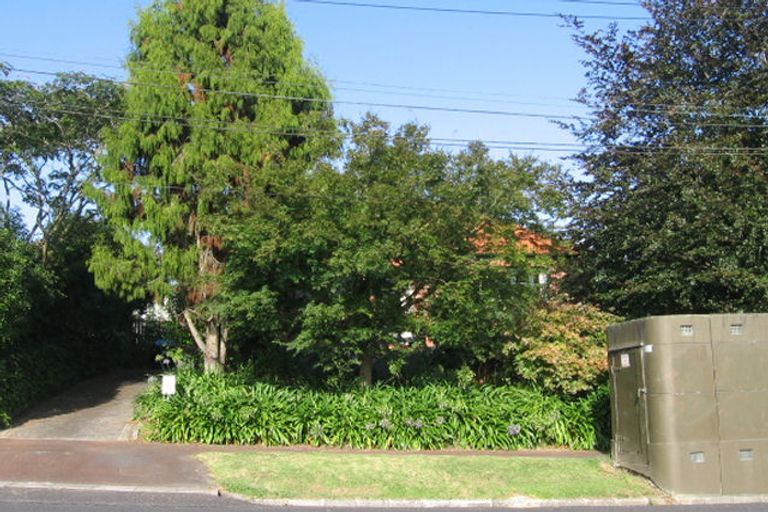 Photo of property in 4 Manapau Street, Meadowbank, Auckland, 1072