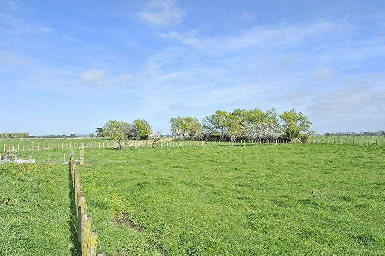 Photo of property in 159 Heretaunga Street, Palmerston North, 4414