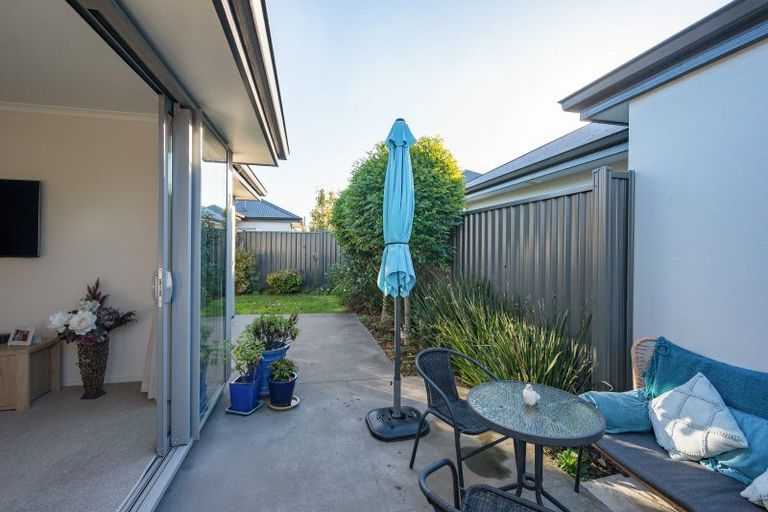 Photo of property in 35 Youngberry Drive, Richmond, 7020