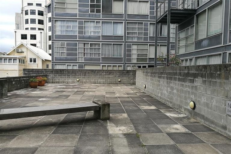 Photo of property in St Pauls Apartments, 81/43 Mulgrave Street, Thorndon, Wellington, 6011