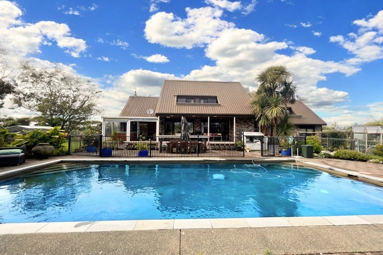 Photo of property in 635 Wainui Road, Wainui, Gisborne, 4010