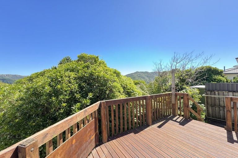 Photo of property in 40a Landsdowne Terrace, Karori, Wellington, 6012