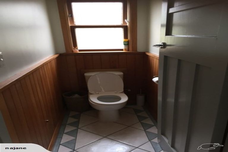 Photo of property in 28 Cruickshank Road, Clouston Park, Upper Hutt, 5018