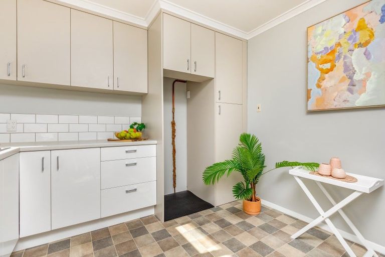 Photo of property in 4/6 Ruahine Street, Trentham, Upper Hutt, 5018