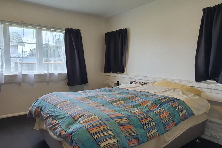 Photo of property in 11 Normandy Avenue, Melville, Hamilton, 3206