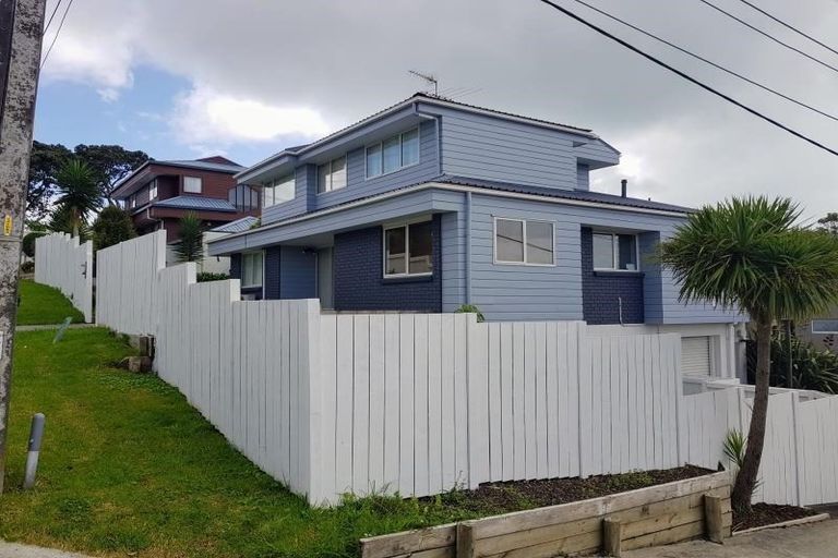 Photo of property in 1/23 Harley Road, Takapuna, Auckland, 0622