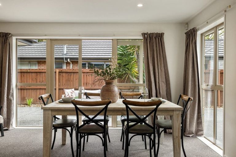 Photo of property in 53a Harris Crescent, Papanui, Christchurch, 8053