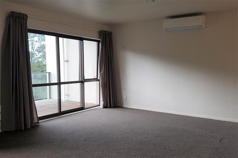 Photo of property in 69c Waipa Street, Birkenhead, Auckland, 0626