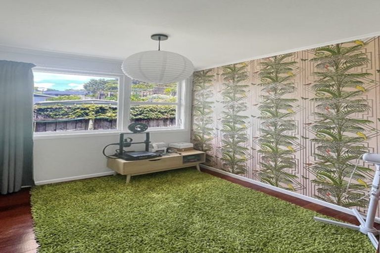 Photo of property in 8 Taunton Place, Lynmouth, New Plymouth, 4310