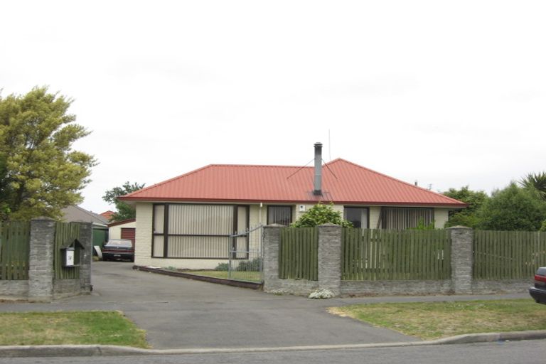 Photo of property in 14 Orrick Crescent, Avondale, Christchurch, 8061