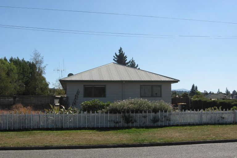 Photo of property in 79 Kennedy Street, Geraldine, 7930