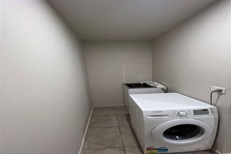 Photo of property in 436b Wilsons Road North, Waltham, Christchurch, 8011