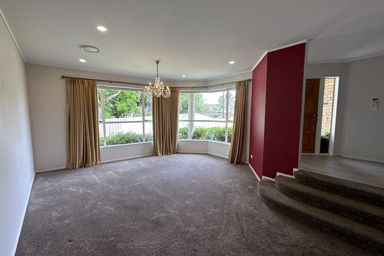 Photo of property in 20 Oakridge Way, Northpark, Auckland, 2013