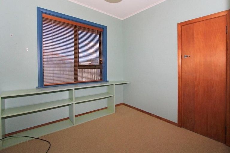 Photo of property in 37 Fairfield Avenue, Fairfield, Lower Hutt, 5011