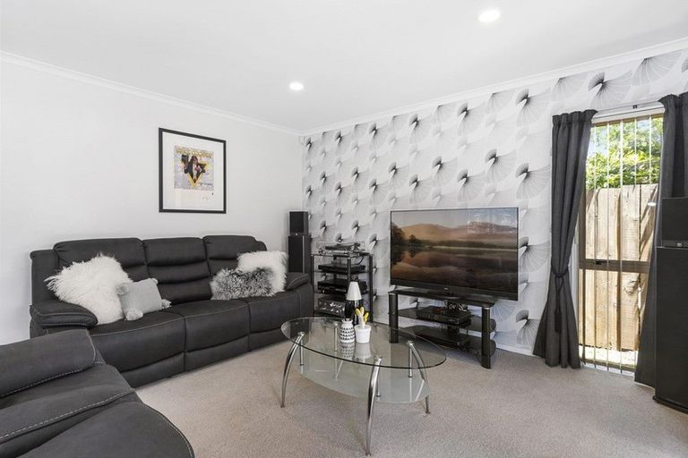 Photo of property in 20 Longstead Avenue, Papamoa Beach, Papamoa, 3118