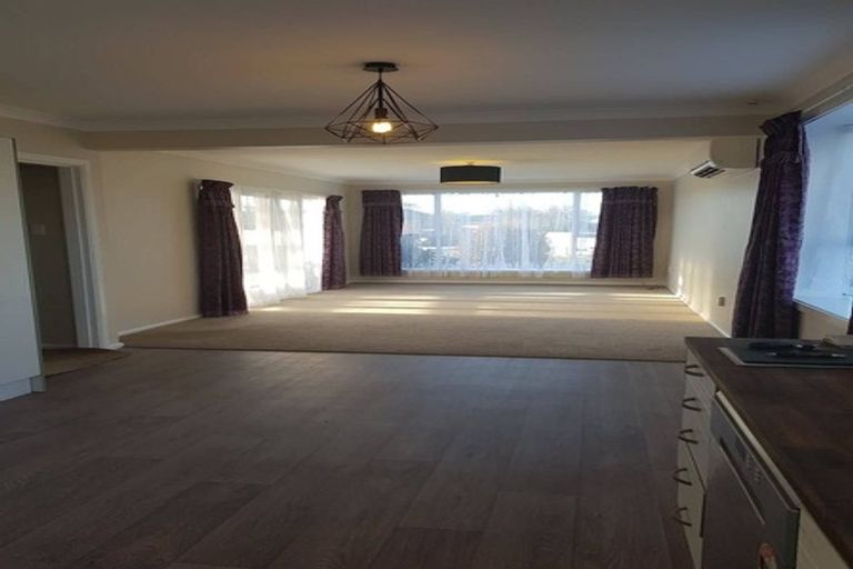 Photo of property in 6 Norrie Street, Redwood, Christchurch, 8051